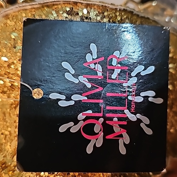 Olivia Miller Whimsical pineapple crossbody NWT - Picture 6 of 6